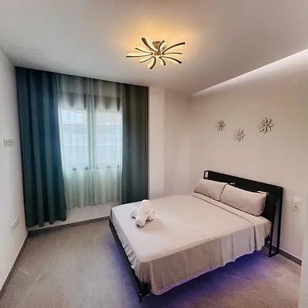 Calpe Luxury Nuevo Playa Centrico Parking Wifi Aire Piscina Patio Apartamento *
